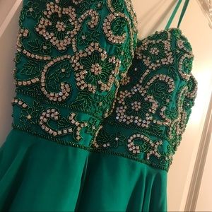 Sherri Hill Homecoming Prom Dress Emerald Green